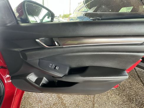 Used 2020 Honda Accord Sport image 29