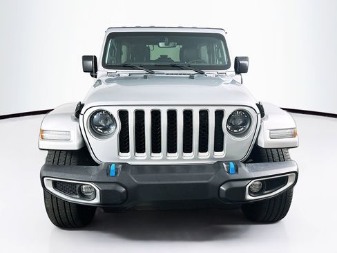 Used 2023 Jeep Wrangler Sahara w/ Cold Weather Group image 2