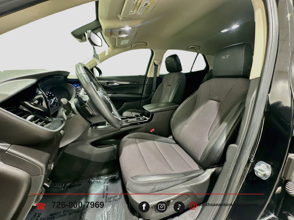 Used 2023 Buick Envision Preferred w/ Sport Touring Package AWD/4WD image 22