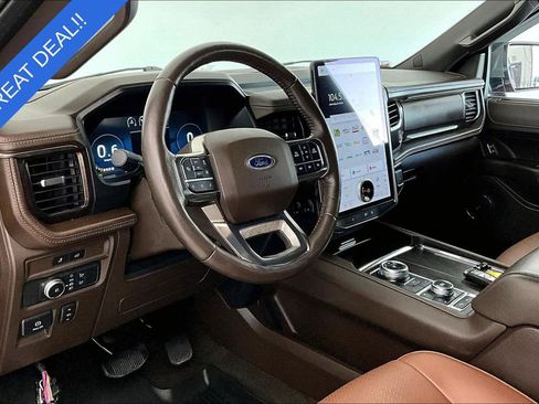 Used 2022 Ford Expedition King Ranch image 17