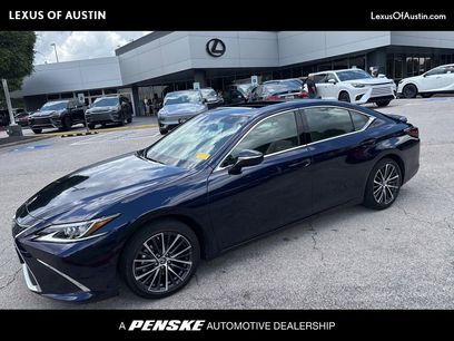 Used 2025 Lexus ES 300h w/ Premium Package