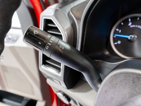 Used 2018 Ford F250 XLT w/ XLT Premium Package image 29