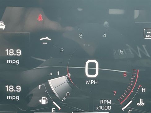 New 2026 GMC Canyon Elevation w/ Convenience Package image 12