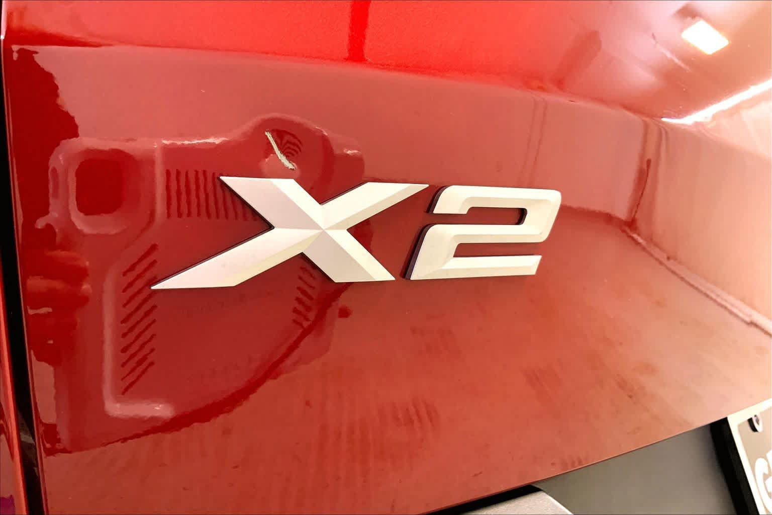 Used 2024 BMW X2 xDrive28i w/ Premium Package AWD/4WD image 29
