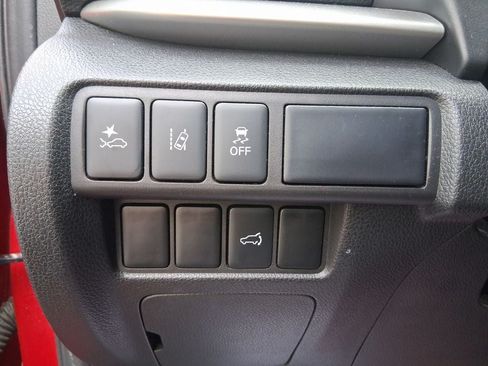 Used 2024 Mitsubishi Eclipse Cross AWD image 30