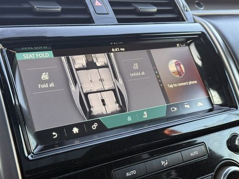 Used 2018 Land Rover Discovery HSE image 44