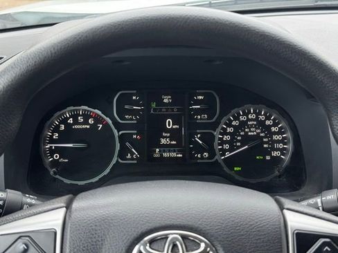 Used 2021 Toyota Tundra SR5 w/ Trail Edition image 26