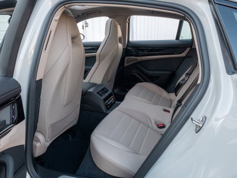 New 2026 Porsche Panamera 4 image 33