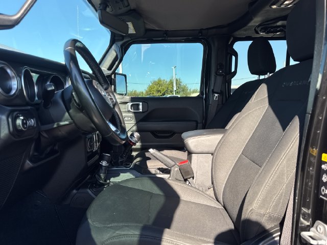 Used 2022 Jeep Gladiator Overland AWD/4WD image 12