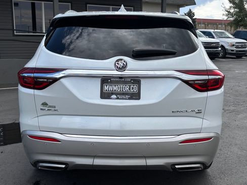 Used 2018 Buick Enclave Premium w/ Experience Buick Package AWD/4WD image 9