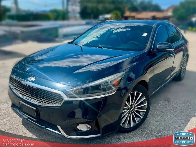Used 2017 Kia Cadenza Premium FWD image 1