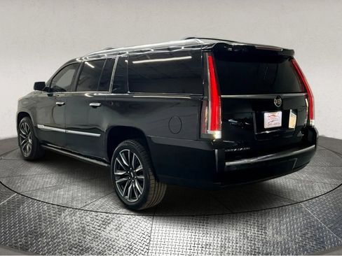 Used 2015 Cadillac Escalade ESV Premium image 6