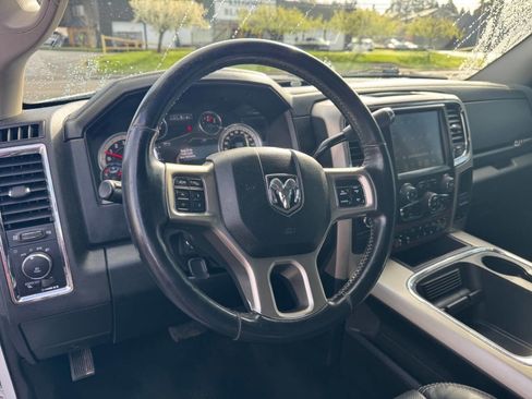 Used 2017 RAM 2500 Laramie w/ Sport Appearance Group AWD/4WD image 7