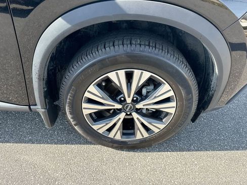 Used 2023 Nissan Rogue SV image 28