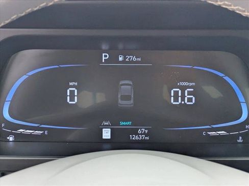 Certified 2025 Hyundai Elantra Sport FWD image 11