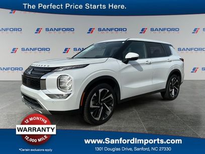 Used 2023 Mitsubishi Outlander SE