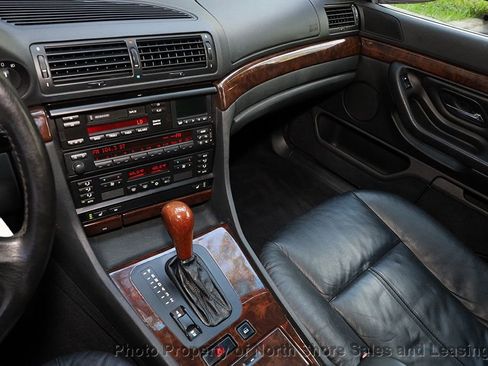Used 1999 BMW 740iL RWD image 41