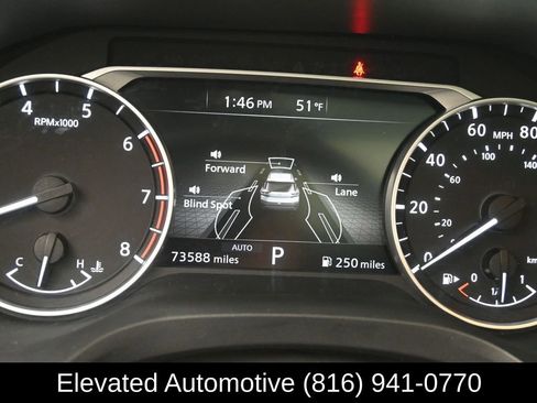 Used 2023 Nissan Rogue SV w/ SV Premium Package image 8