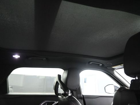 Used 2024 Land Rover Range Rover Velar Dynamic SE image 15