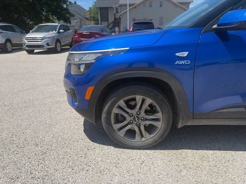 Used 2022 Kia Seltos LX AWD/4WD image 10