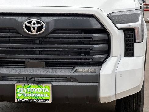 New 2026 Toyota Tundra SR5 AWD/4WD image 8