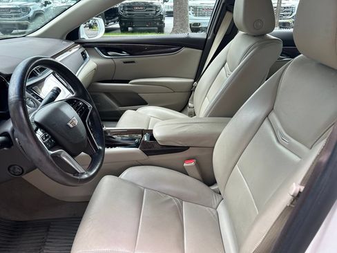 Used 2016 Cadillac XTS Luxury w/ Driver Awareness Package FWD image 9