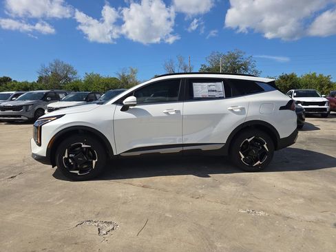 New 2026 Kia Sportage EX image 5