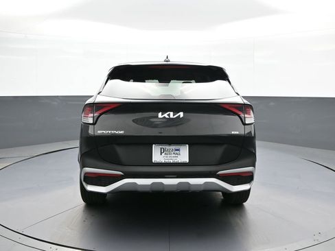 Used 2023 Kia Sportage LX AWD/4WD image 7
