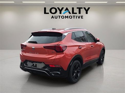 Used 2024 Buick Encore GX Sport Touring w/ Comfort Package image 5