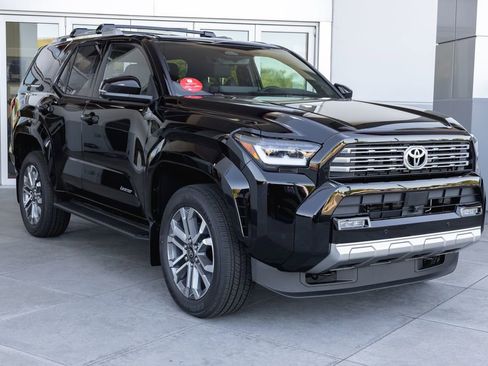 New 2026 Toyota 4Runner Limited AWD/4WD image 3