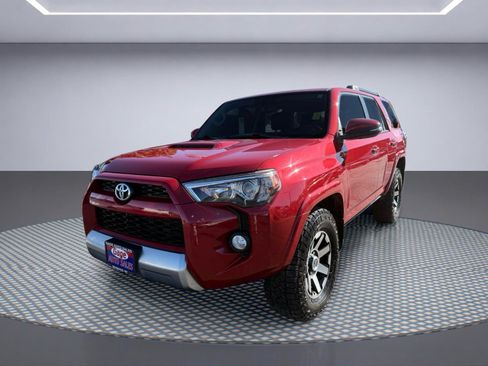 Used 2019 Toyota 4Runner TRD Off-Road Premium AWD/4WD image 2
