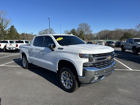 Certified 2021 Chevrolet Silverado 1500 LTZ image 3