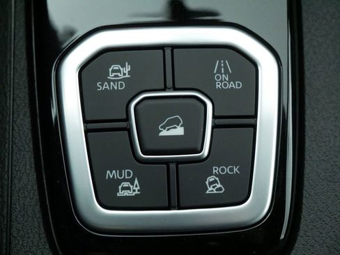 New 2026 Nissan Frontier SV w/ SV Convenience Package AWD/4WD image 35