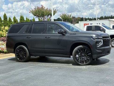 New 2026 Chevrolet Tahoe High Country AWD/4WD image 3