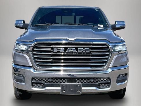 Used 2025 RAM 1500 Laramie AWD/4WD image 2