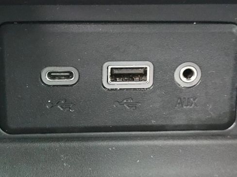 Used 2021 GMC Terrain SLE w/ Driver Convenience Package image 8