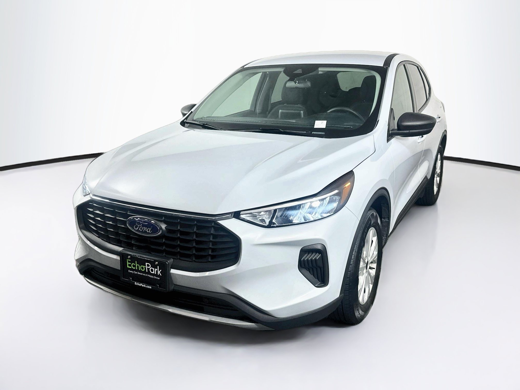 Used 2025 Ford Escape Active FWD image 3