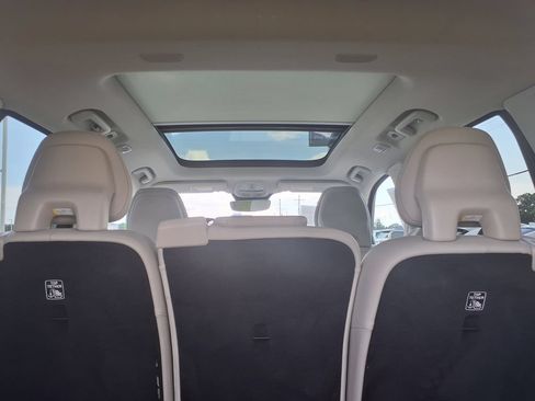 Certified 2024 Volvo XC90 B6 Plus w/ Protection Package Premier AWD/4WD image 32