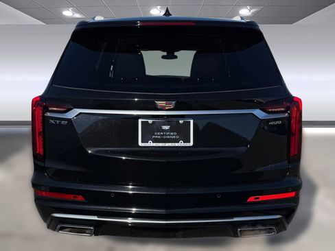 Certified 2023 Cadillac XT6 Premium Luxury image 8