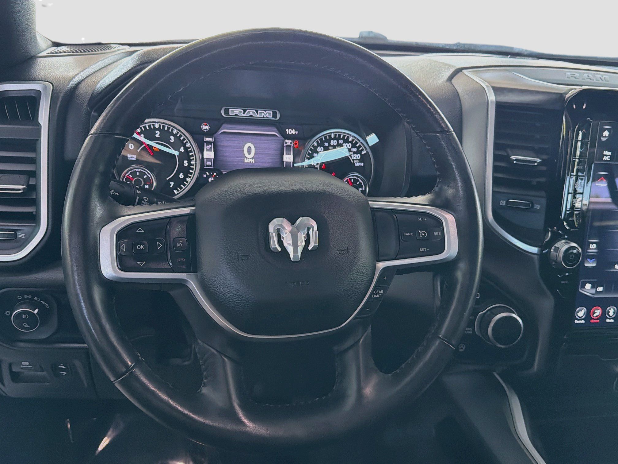 Used 2020 RAM 1500 Big Horn AWD/4WD image 17