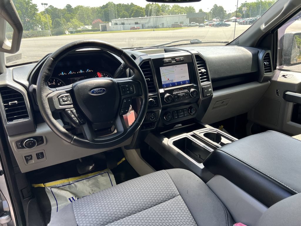 Used 2020 Ford F150 XLT w/ Equipment Group 302A Luxury AWD/4WD image 17