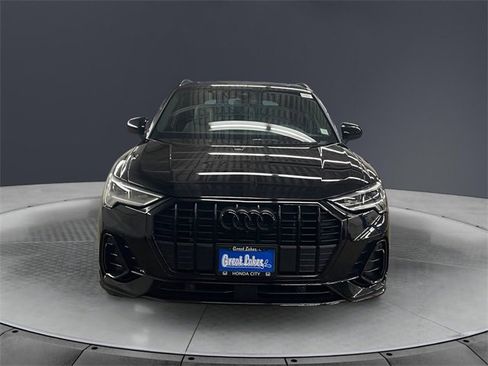 Used 2022 Audi Q3 2.0T Premium Plus w/ Premium Plus Package image 8