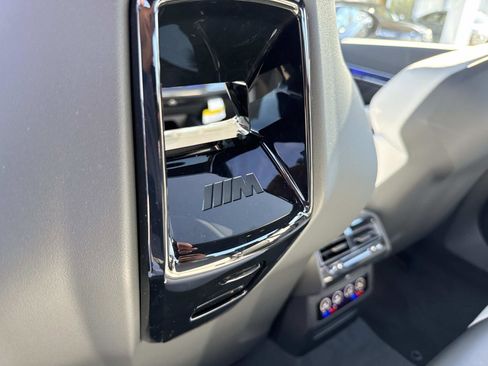 New 2026 BMW M5 AWD w/ Executive Package image 12