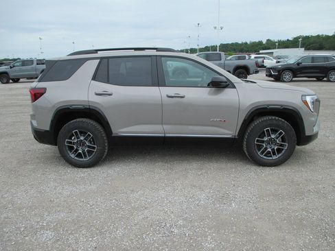 New 2026 GMC Terrain AT4 image 3