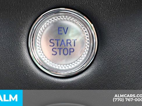 Used 2025 Genesis GV60 Advanced image 51