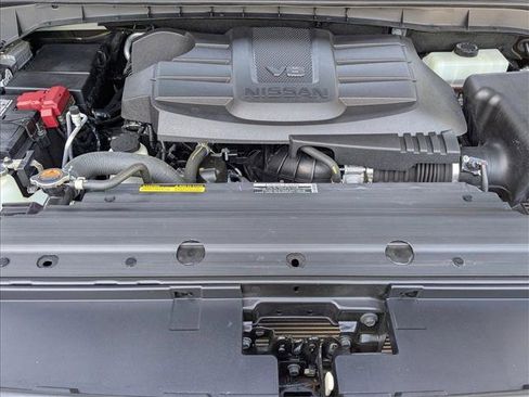 Certified 2024 Nissan Titan SV w/ SV Convenience Package image 22