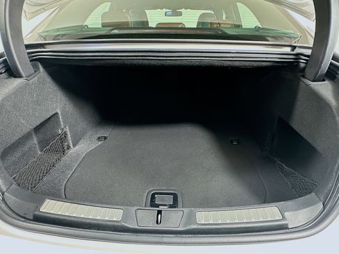 Used 2017 Lincoln Continental Reserve FWD image 29