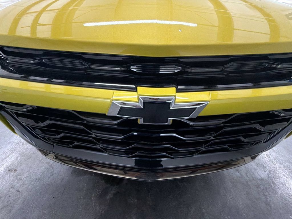 Certified 2024 Chevrolet Trax ACTIV FWD image 28