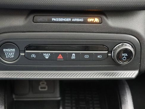 Used 2025 Ford Bronco Sport Big Bend w/ Convenience Package image 23