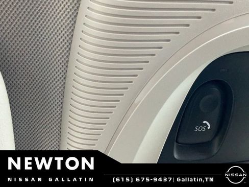 Used 2023 MINI Cooper S w/ Signature Upholstery Package FWD image 31